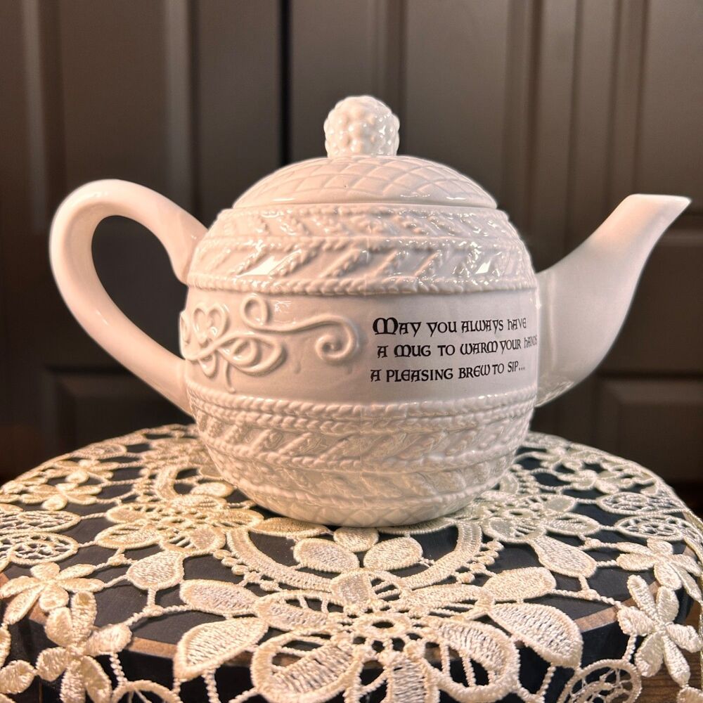 Abbey Press White Teapot Vintage 2 Cups New